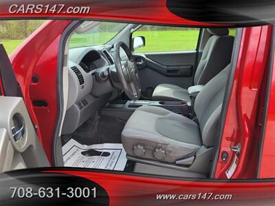 2010 Nissan Xterra S   - Photo 11 - Midlothian, IL 60445