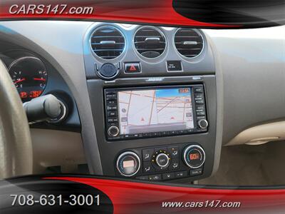 2010 Nissan Altima 3.5 SR   - Photo 18 - Midlothian, IL 60445