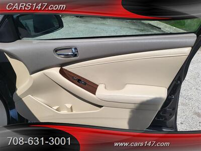 2010 Nissan Altima 3.5 SR   - Photo 27 - Midlothian, IL 60445
