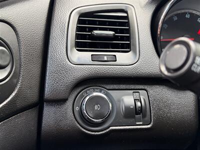 2013 Buick Regal Premium 1   - Photo 17 - Midlothian, IL 60445