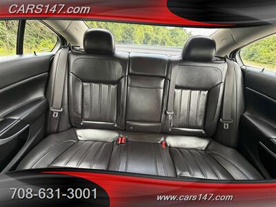2013 Buick Regal Premium 1   - Photo 11 - Midlothian, IL 60445