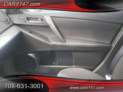 2010 Mazda Mazda3 i Touring   - Photo 19 - Midlothian, IL 60445