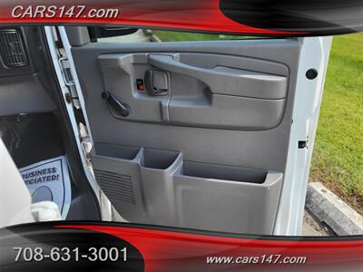 2013 Chevrolet Express 1500   - Photo 14 - Midlothian, IL 60445