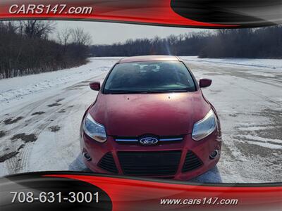 2012 Ford Focus SE   - Photo 4 - Midlothian, IL 60445