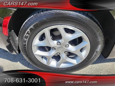 2020 Chrysler Pacifica Touring   - Photo 27 - Midlothian, IL 60445