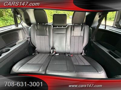 2016 Chrysler Town and Country S - Photo 12 - Midlothian, IL 60445
