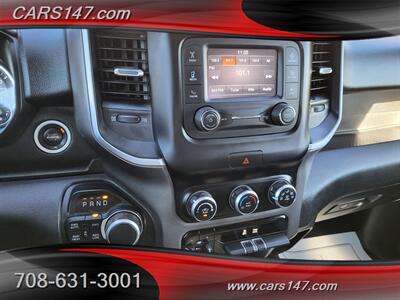 2021 RAM 1500 Big Horn   - Photo 12 - Midlothian, IL 60445