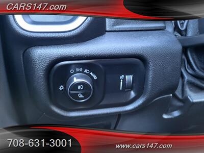 2021 RAM 1500 Big Horn   - Photo 13 - Midlothian, IL 60445