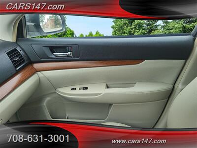 2014 Subaru Outback 2.5i Limited   - Photo 20 - Midlothian, IL 60445