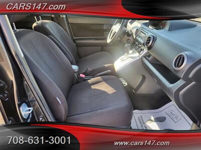 2008 Scion xB   - Photo 11 - Midlothian, IL 60445