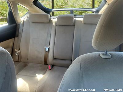 2004 Toyota Prius   - Photo 14 - Midlothian, IL 60445