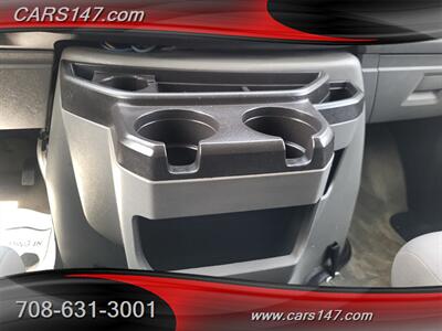 2014 Ford E-350 SD XLT   - Photo 22 - Midlothian, IL 60445