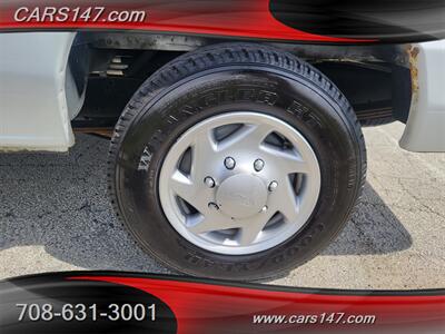 2014 Ford E-350 SD XLT   - Photo 31 - Midlothian, IL 60445