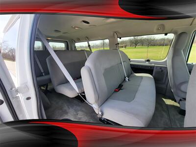 2014 Ford E-350 SD XLT   - Photo 13 - Midlothian, IL 60445