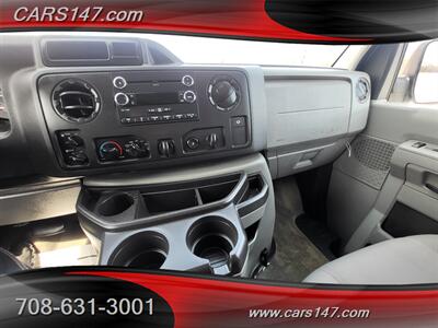 2014 Ford E-350 SD XLT   - Photo 23 - Midlothian, IL 60445