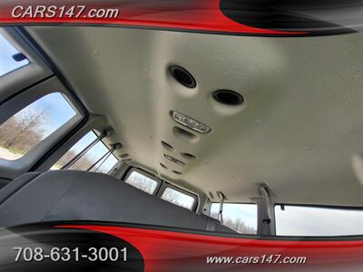 2014 Ford E-350 SD XLT   - Photo 26 - Midlothian, IL 60445