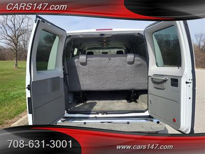2014 Ford E-350 SD XLT   - Photo 10 - Midlothian, IL 60445
