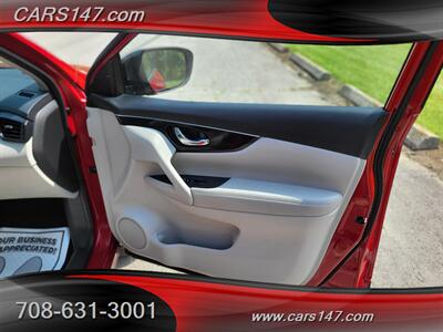 2017 Nissan Rogue Sport SL   - Photo 18 - Midlothian, IL 60445