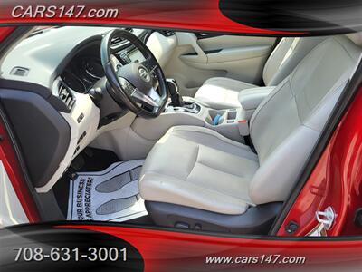 2017 Nissan Rogue Sport SL   - Photo 11 - Midlothian, IL 60445