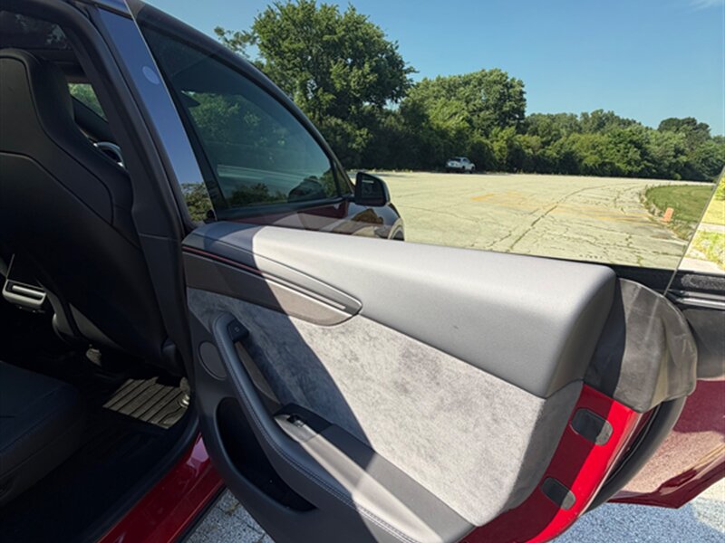 2026 Tesla Model Y Performance - Photo 26 - Midlothian, IL 60445