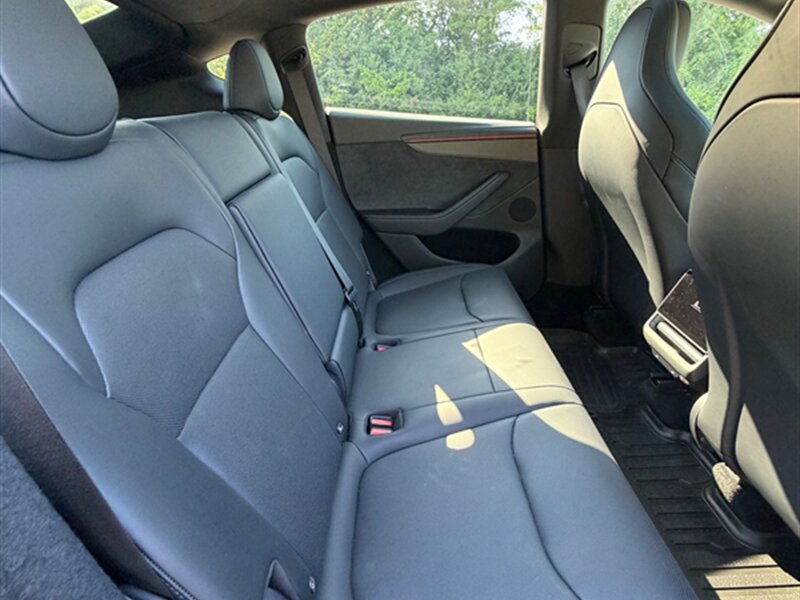 2026 Tesla Model Y Performance - Photo 20 - Midlothian, IL 60445