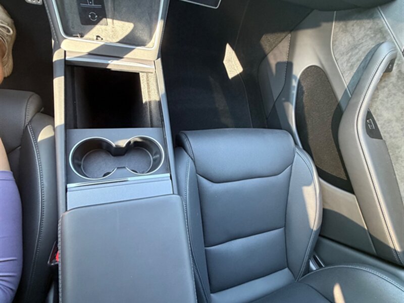 2026 Tesla Model Y Performance - Photo 22 - Midlothian, IL 60445