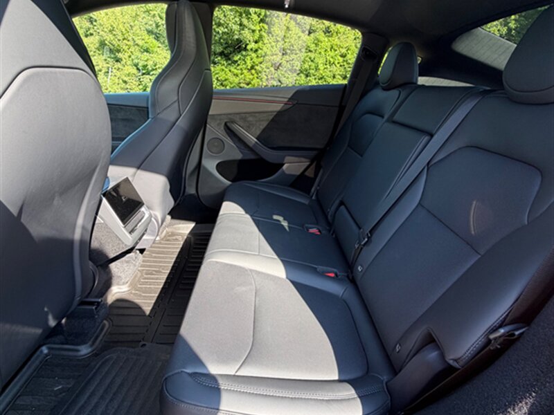 2026 Tesla Model Y Performance - Photo 21 - Midlothian, IL 60445