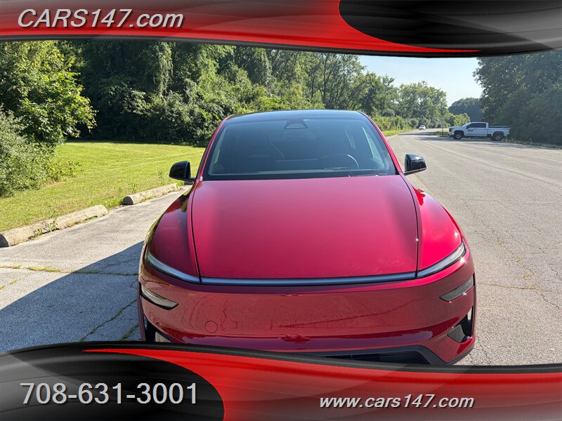 2026 Tesla Model Y Performance - Photo 8 - Midlothian, IL 60445