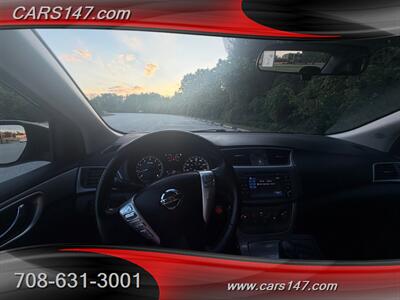 2013 Nissan Sentra SR   - Photo 11 - Midlothian, IL 60445