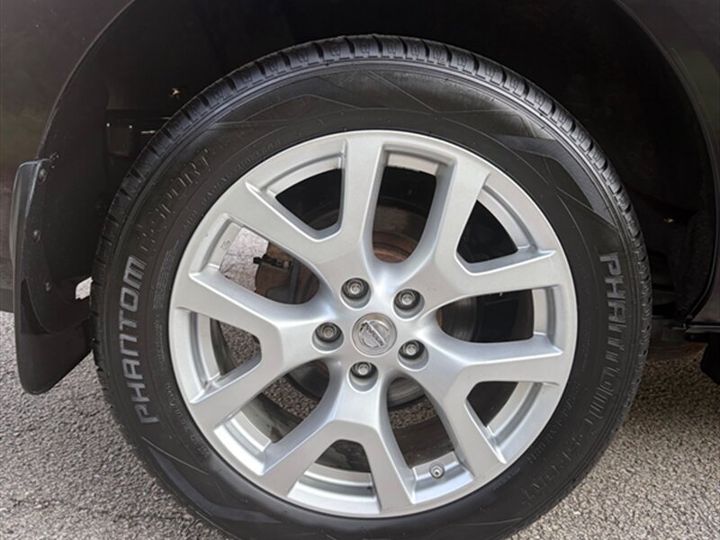 2013 Nissan Rogue SV w/SL Package - Photo 27 - Midlothian, IL 60445