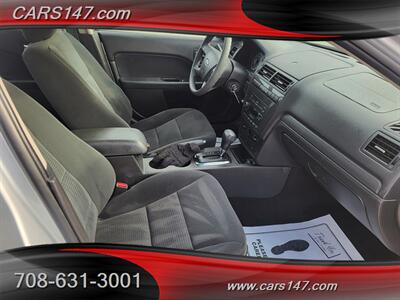 2006 Ford Fusion V6 SE - Photo 11 - Midlothian, IL 60445