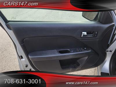 2006 Ford Fusion V6 SE - Photo 20 - Midlothian, IL 60445