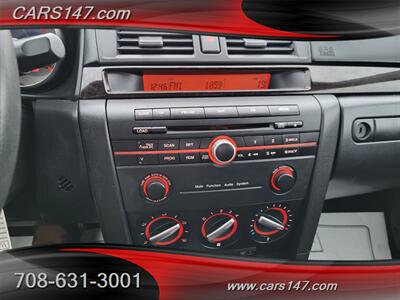 2008 Mazda Mazda3 i Touring   - Photo 16 - Midlothian, IL 60445