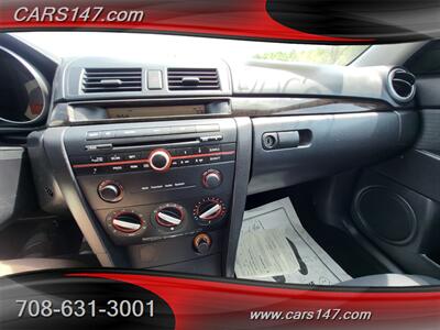 2008 Mazda Mazda3 i Touring - Photo 19 - Midlothian, IL 60445