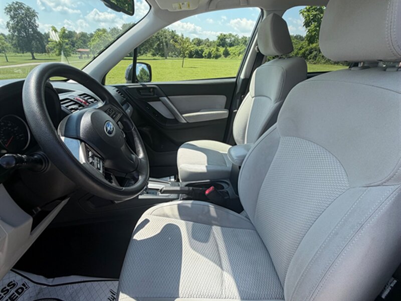 2015 Subaru Forester 2.5i Premium - Photo 17 - Midlothian, IL 60445