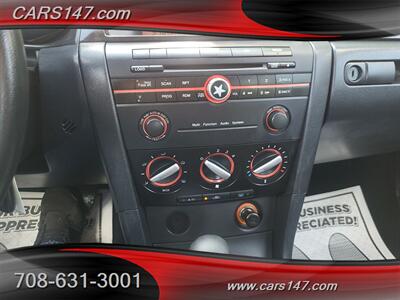 2008 Mazda Mazda3 i Touring   - Photo 12 - Midlothian, IL 60445