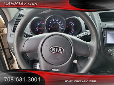 2012 Kia Soul 1.6L   - Photo 10 - Midlothian, IL 60445