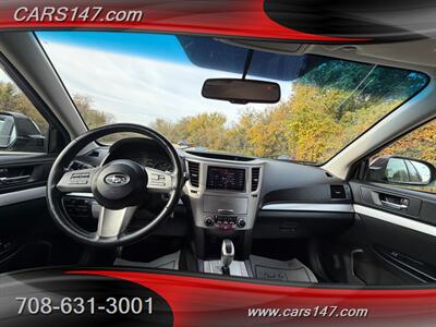2011 Subaru Outback 2.5i Premium - Photo 10 - Midlothian, IL 60445