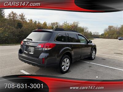 2011 Subaru Outback 2.5i Premium - Photo 5 - Midlothian, IL 60445