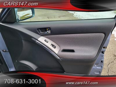 2006 Toyota Matrix XR   - Photo 23 - Midlothian, IL 60445