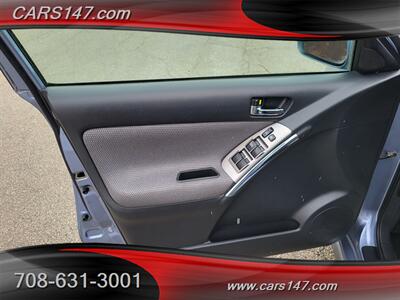 2006 Toyota Matrix XR   - Photo 22 - Midlothian, IL 60445