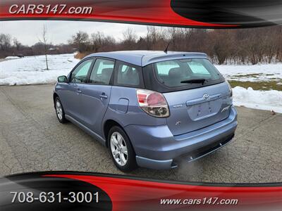 2006 Toyota Matrix XR   - Photo 8 - Midlothian, IL 60445