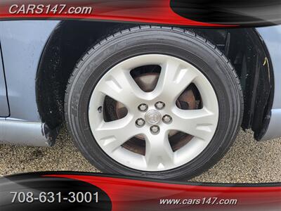2006 Toyota Matrix XR   - Photo 29 - Midlothian, IL 60445