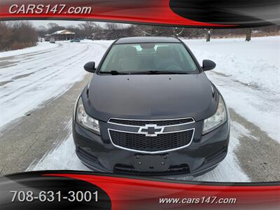 2013 Chevrolet Cruze LS Auto   - Photo 3 - Midlothian, IL 60445