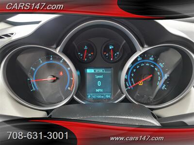 2013 Chevrolet Cruze LS Auto   - Photo 15 - Midlothian, IL 60445