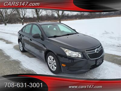 2013 Chevrolet Cruze LS Auto   - Photo 4 - Midlothian, IL 60445