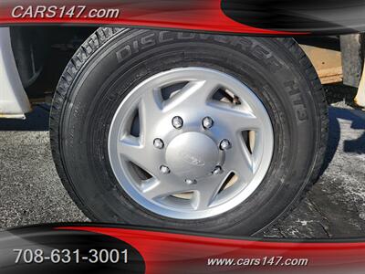 2011 Ford E-350 SD XL - Photo 29 - Midlothian, IL 60445