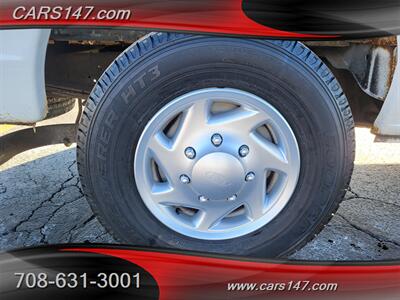2011 Ford E-350 SD XL - Photo 27 - Midlothian, IL 60445