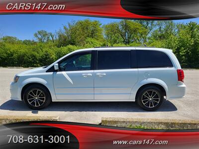 2017 Dodge Grand Caravan GT   - Photo 3 - Midlothian, IL 60445
