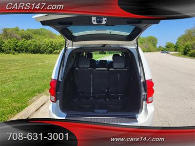 2017 Dodge Grand Caravan GT   - Photo 10 - Midlothian, IL 60445